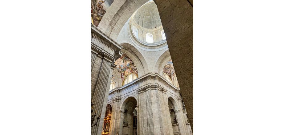 San Lorenzo De El Escorial Monastery: Private Tour - Duration and Price