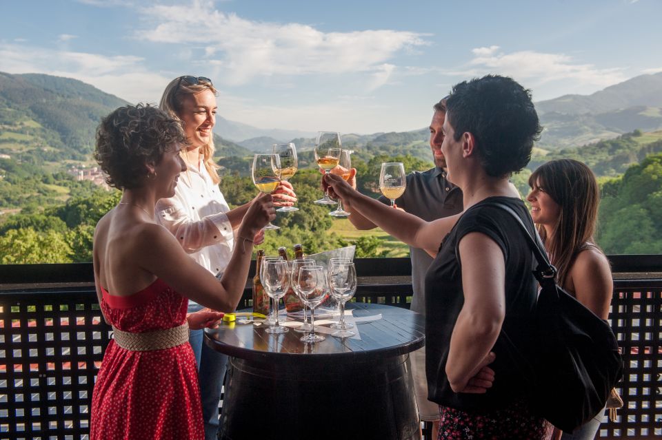 San Sebastián: Traditional Cider House Tour With Lunch - Meeting Point and Restrictions