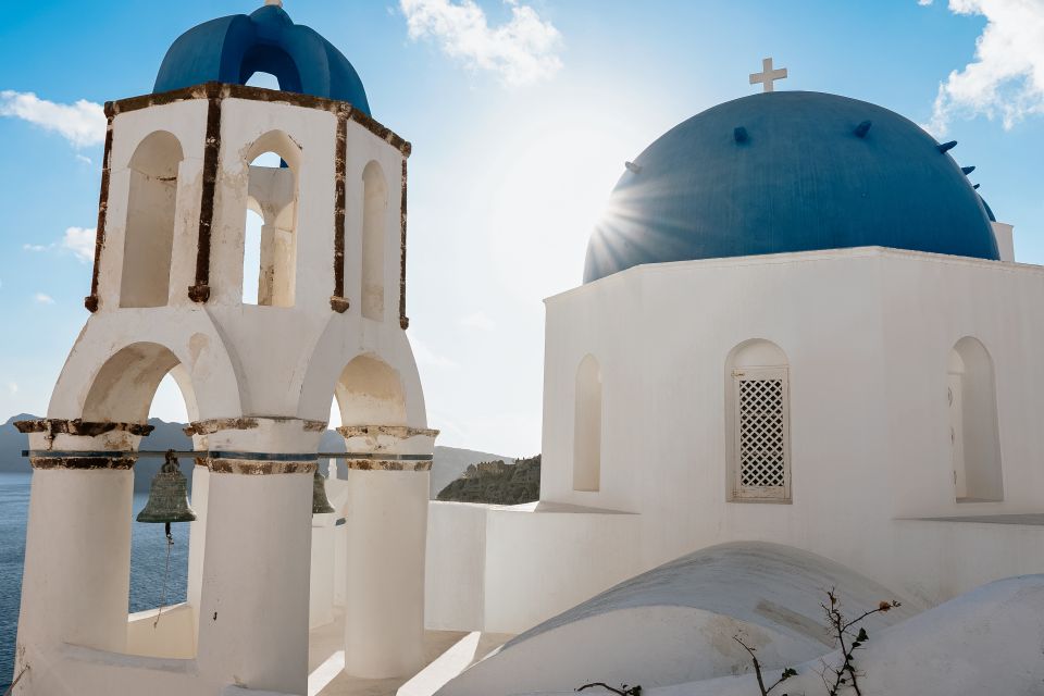 Santorini: Blue Domes and Caldera Private Tour - Scenic Photo Opportunities