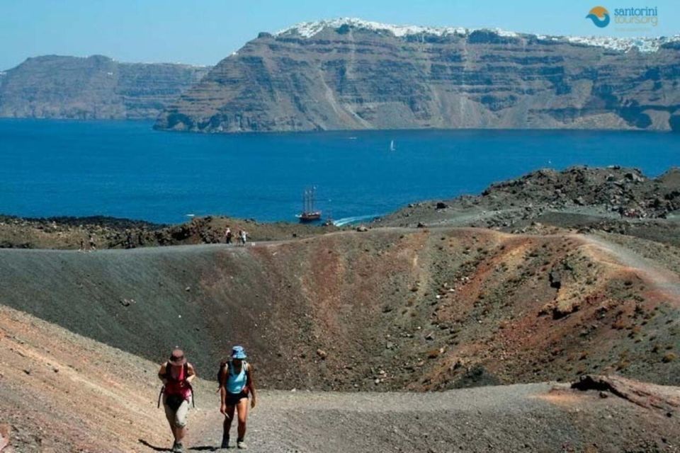 Santorini: Boat Tour in Volcano, Hot Springs and Thirassia - Boat Atmosphere