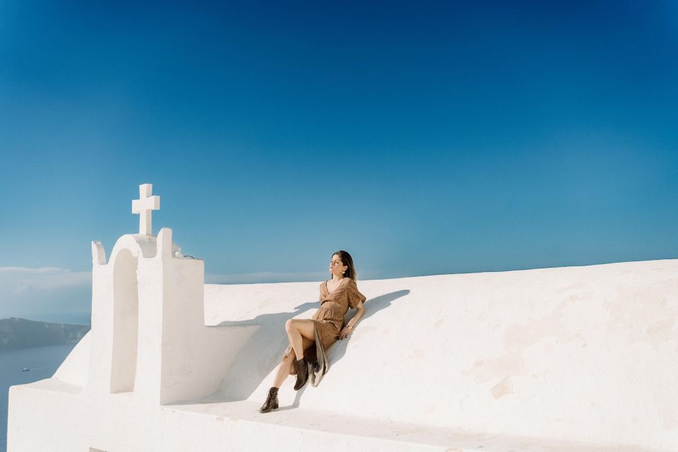 Santorini: Exclusive Personalized Photoshoot Session - Booking Process