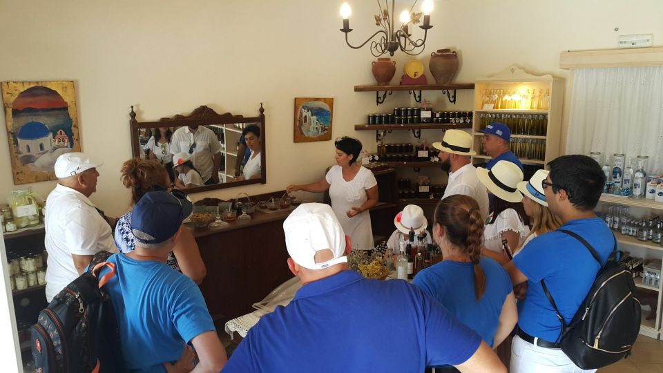 Santorini: Private Guided Tour With Wine Tasting - Transportation and Inclusions