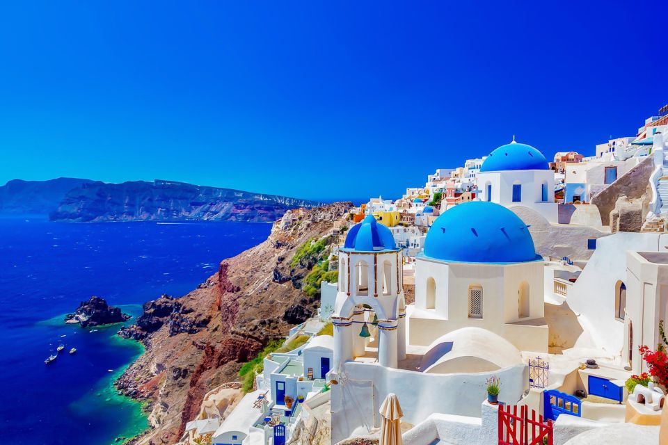 Santorini: Private Highlights Tour by Minibus - Customized Itinerary Options