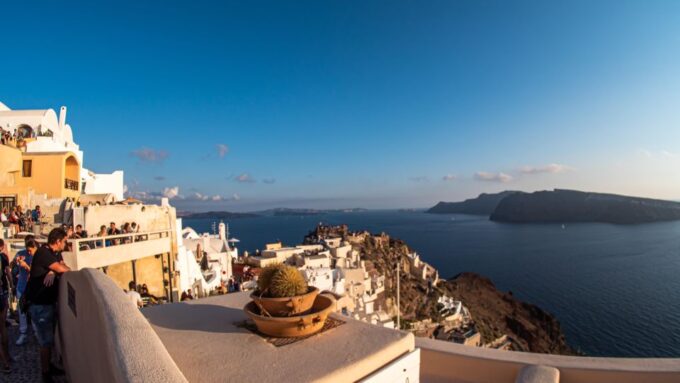 Santorini: Shore Excursion to Oia for Cruise Ship Passengers - Inclusions, Exclusions, and Policies