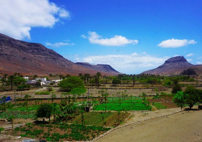 Sao Vicente Island: Full-Day Tour - Natural Wonders