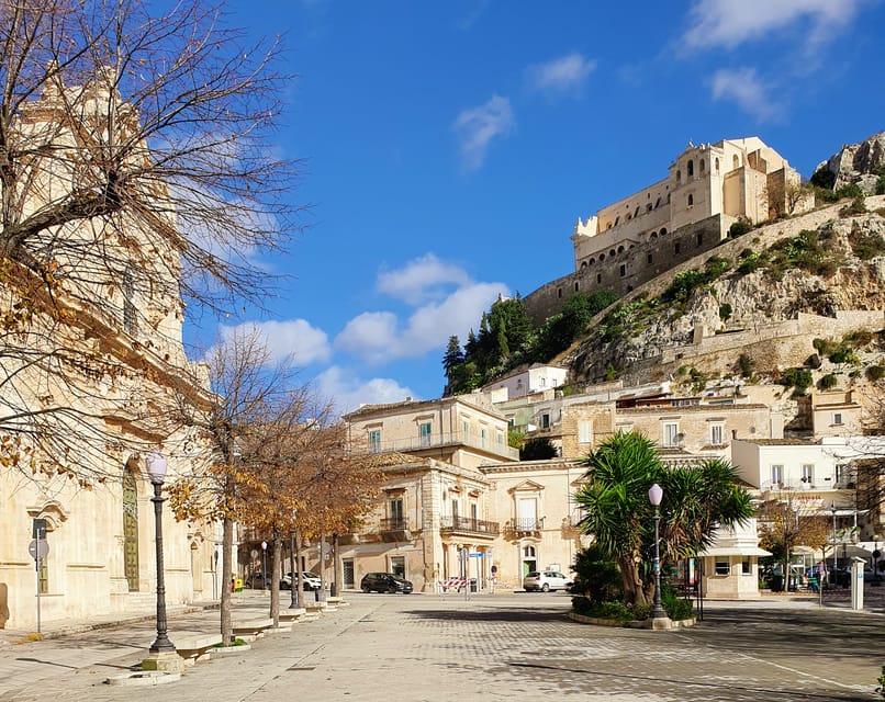 Scicli Guided Walking Tour - Discovering Local Traditions