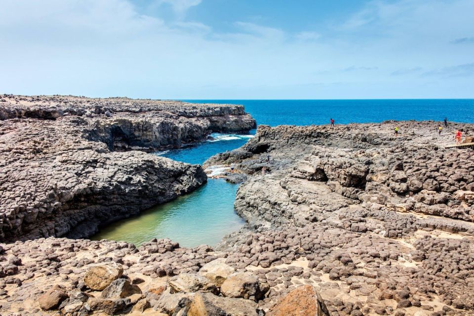 Secrets of Sal Island 4x4 Tour With Pedra Da Lume Salt Lake - Explore Murdeira Bay