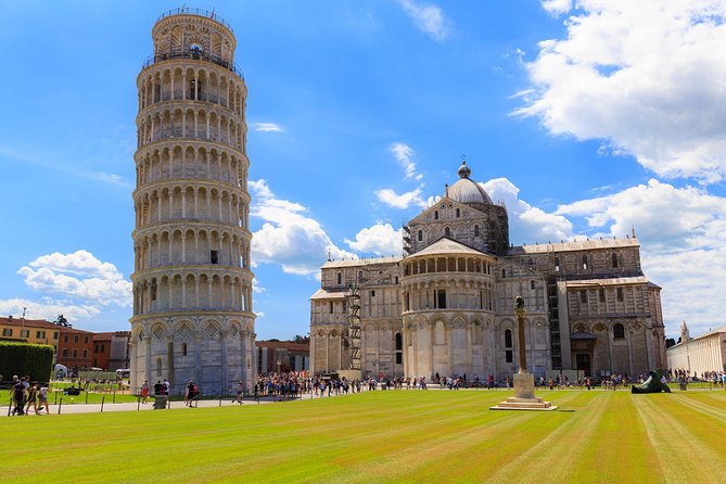 Semi-Private Tour: Day Trip to Florence and Pisa From Rome With Lunch Included - Visiting the Leaning Tower of Pisa