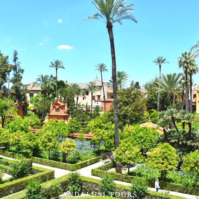 Seville: Alcázar, Cathedral & Giralda Guided Tour W/ Tickets - Guided Tour Details