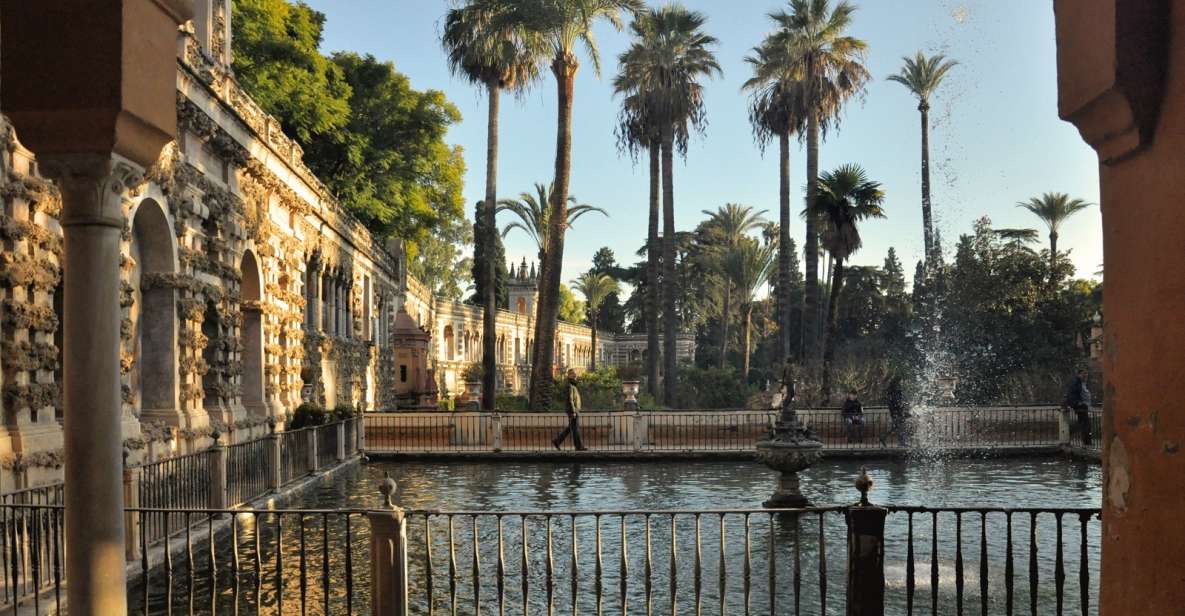 Seville: Alcazar & Cathedral Skip-the-Line Guided Tour - Exploring the Alcazar