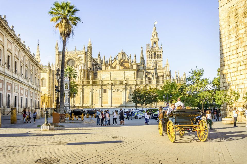 Seville Full-Day Sightseeing Tour From Granada - Barrio De Santa Cruz