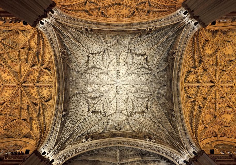 Seville: Guided Tour to the Royal Alcazar & Cathedral - Participant Information