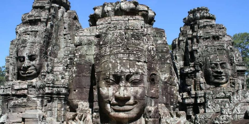 Siem Reap: Angkor Wat Sunrise Bike Tour With Breakfast - Key Attractions Along the Route