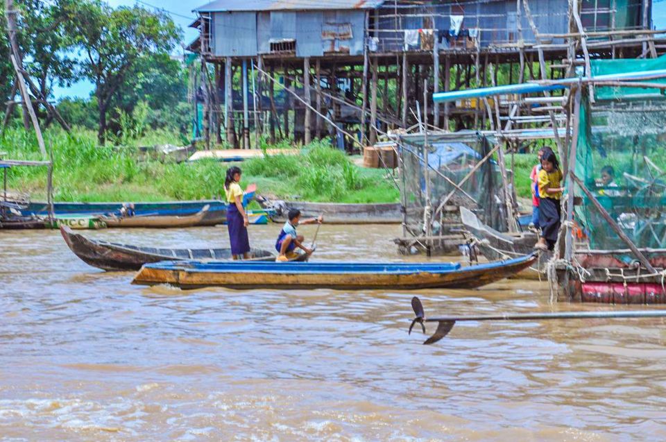 Siem Reap: Floating Village Sunset Boat Guided Vespa Tour - Customer Feedback