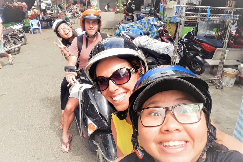 Sightseeing Saigon by Motorbike - Bustling Markets