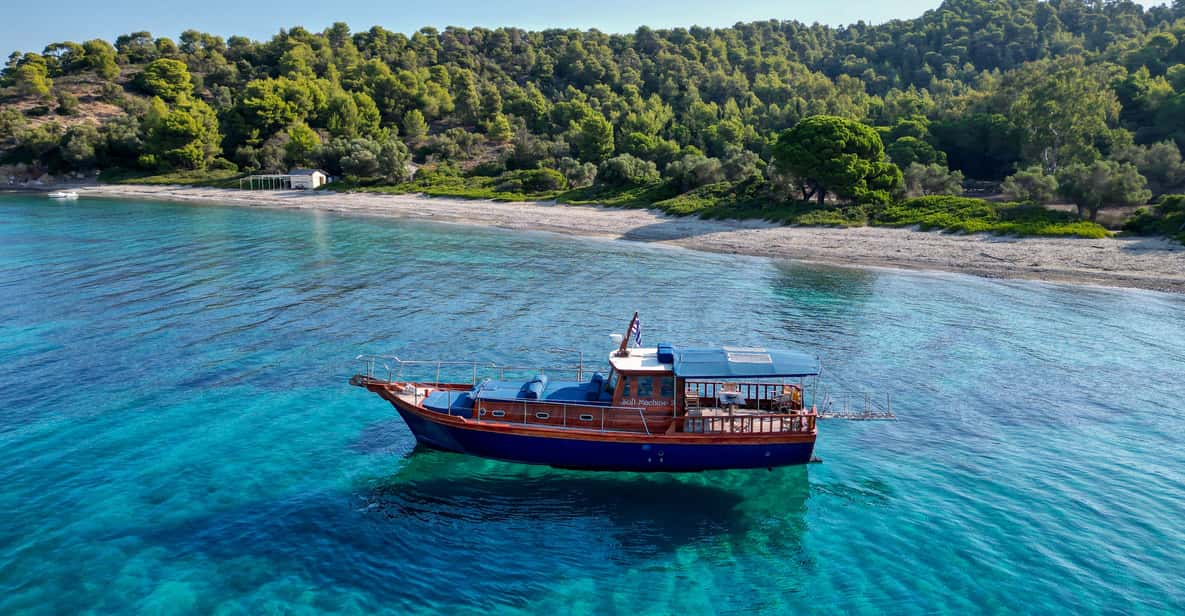 Skiathos: Traditional Boat Cruise With Swim Stops & Lunch - Meeting Point and Packing