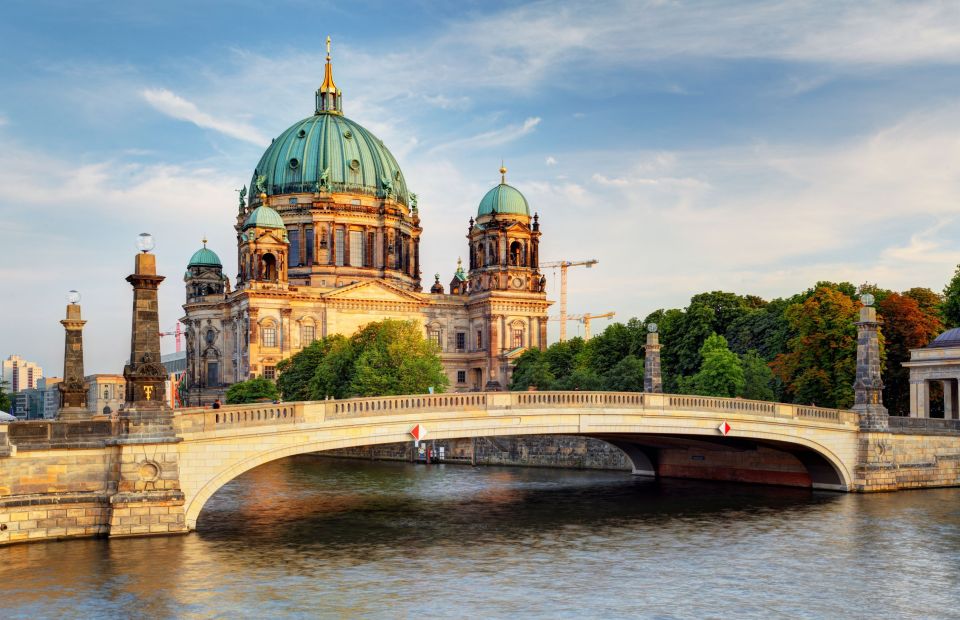 Skip-the-line Berlin Cathedral and Old Town Private Tour - Tour Duration and Languages