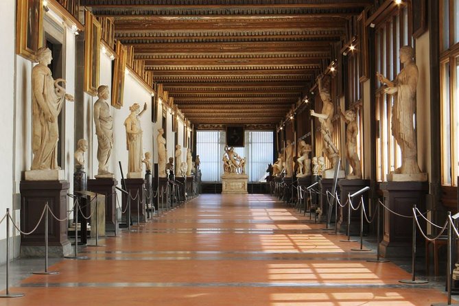 Skip the Line: Uffizi Gallery Ticket Including Special Exhibits - Navigating the Museums Architecture