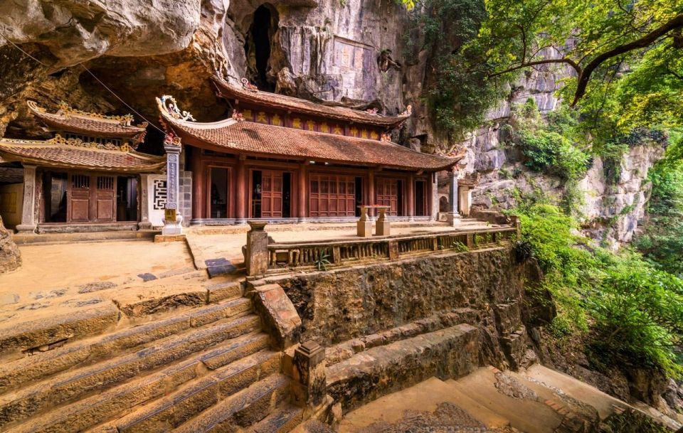 Small Group Tour From Hanoi: Mua Cave, Tam Coc, Bich Dong - Tips for Travelers