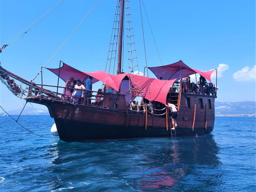 Split: Cruise on Columbos Pirate Ship Santa Maria - Booking and Payment