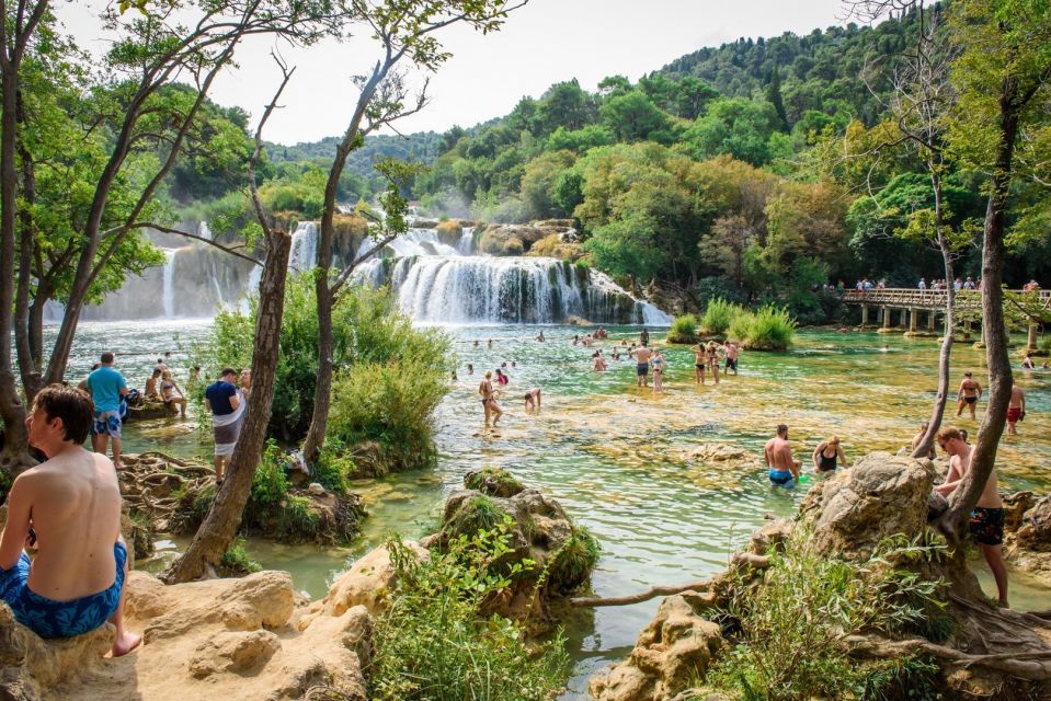 Split/Trogir: Krka National Park Day Trip With Wine Tasting - Enjoy a Local Wine Tasting