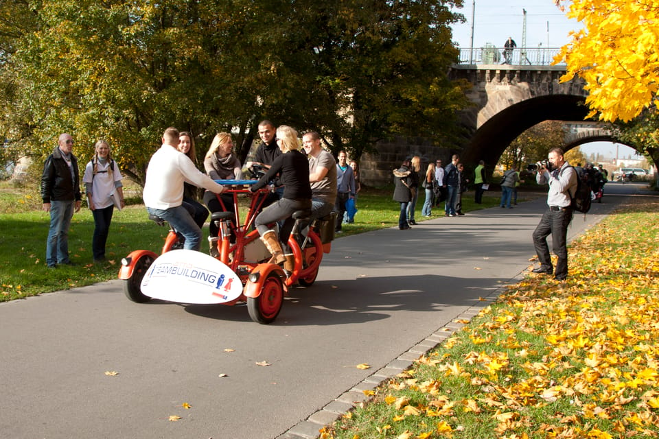 SRF CoBi | City Tour by ConferenceBike - Cultural Experience