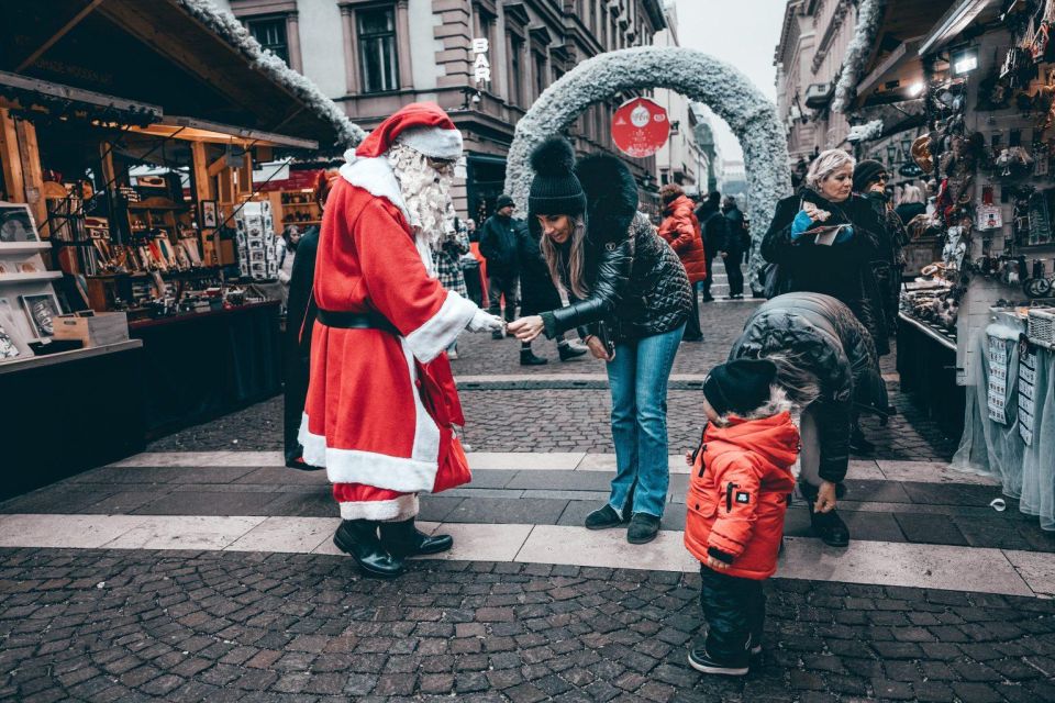 St. Andrews Festive Walk: A Christmas Tour - Booking Your Tour