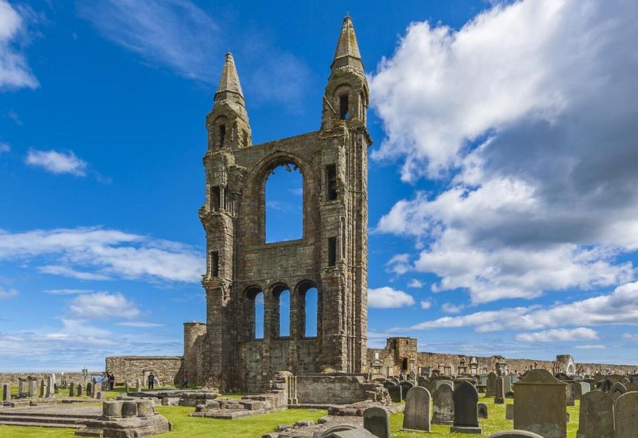 St. Andrews Spectral Soirée: Ghostly Echoes of History - Frequently Asked Questions