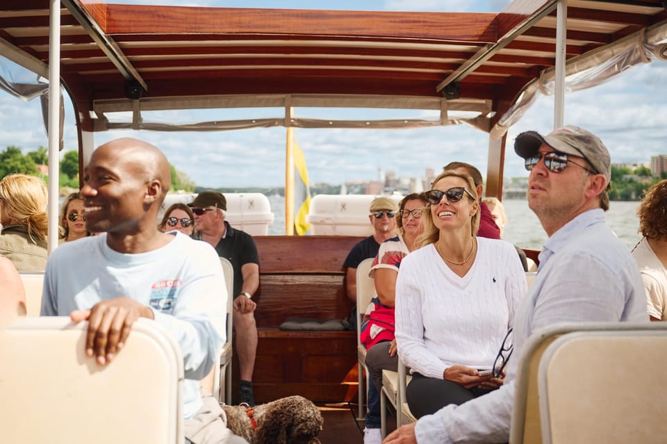 Stockholm: Historical Live-Guided Canal Cruise - Customer Ratings and Reviews