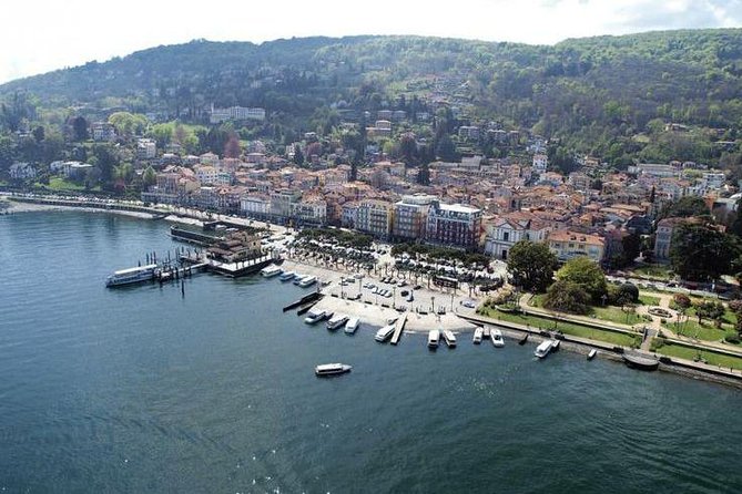 Stresa: 1-Day 3 Borromean Islands Hop-On Hop-Off Boat Tour - Pet-Friendly Policy