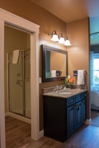 Summer Creek Inn - Tips for Planning Your Stay