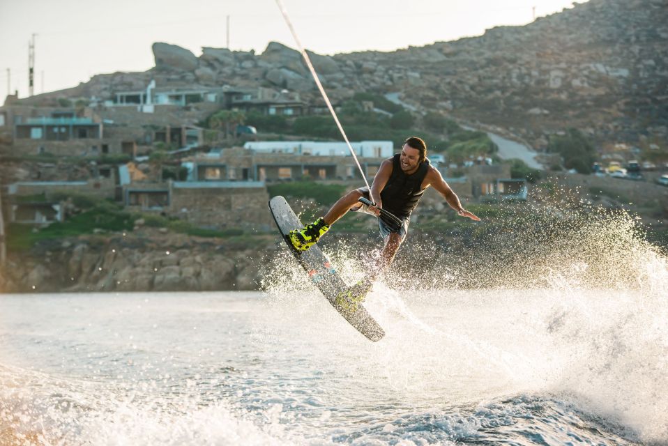 Super Paradise Beach: Wakeboarding Experience - Safety Precautions