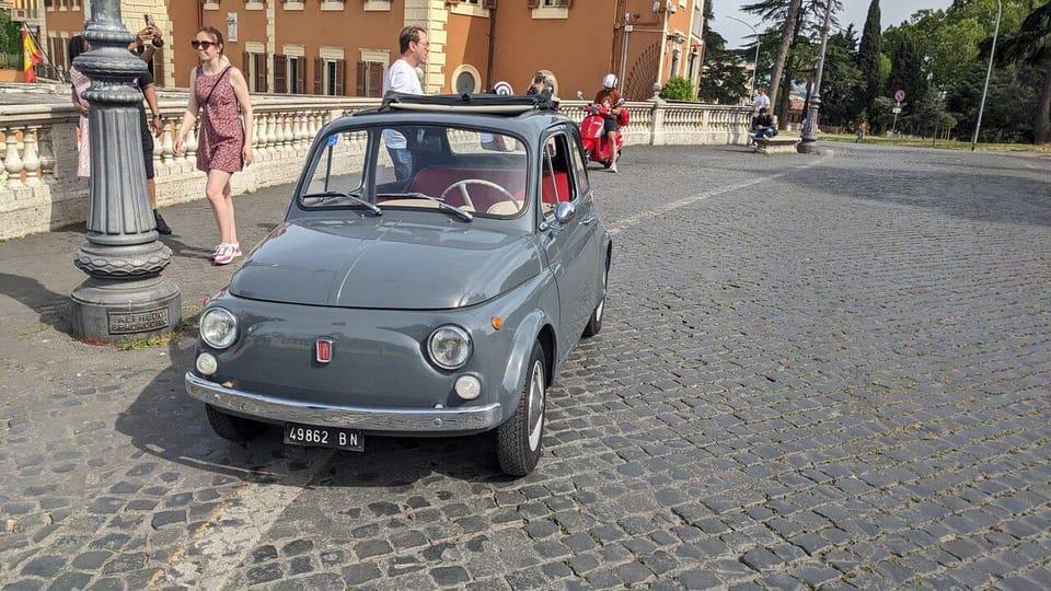 Sweet Life in a Fiat 500: Rome and Aperitif at the Colosseum - Customer Experiences