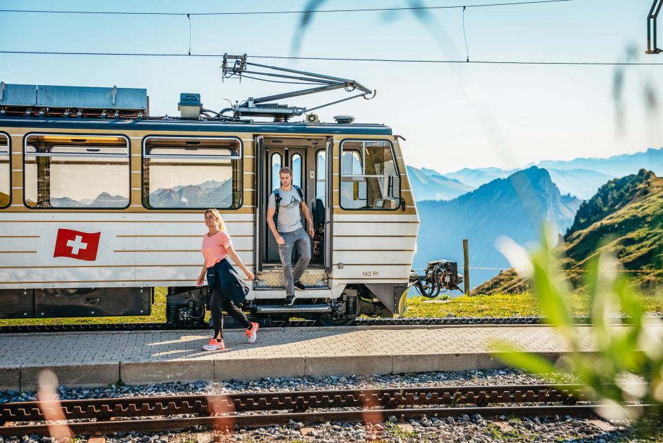 Swiss Travel Pass: Swiss All-in-One Pass on Train, Bus, Boat - Travel Flexibility and Accessibility