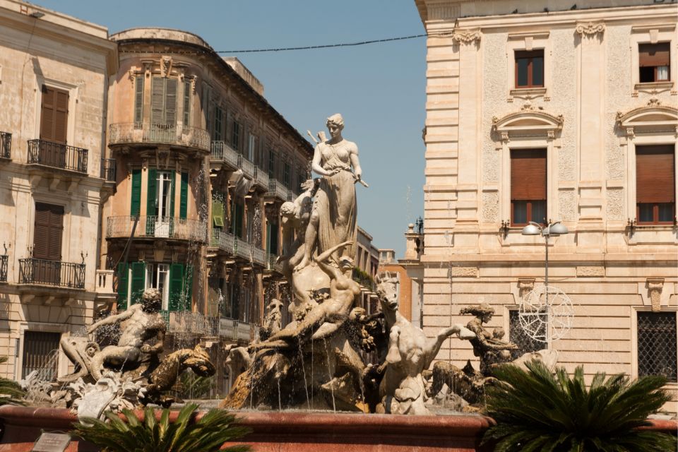 Syracuse: Ortigia First Discovery Walk and Reading Tour - Booking Process