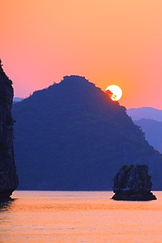 The BEST Lan Ha Bay Sunset Tours  From Cat Ba Island - Booking Information