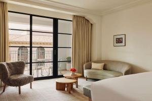 The Maybourne Beverly Hills, Maybourne Hotel Collection - Nearby Attractions