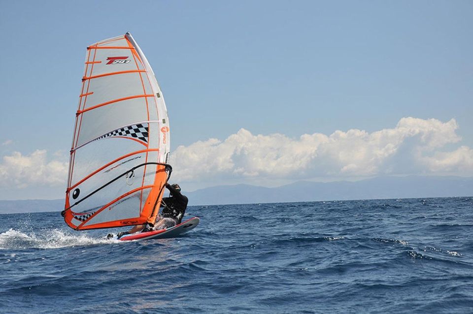 Thessaloniki: Private Windsurfing Lesson With an Expert - Reservation and Payment