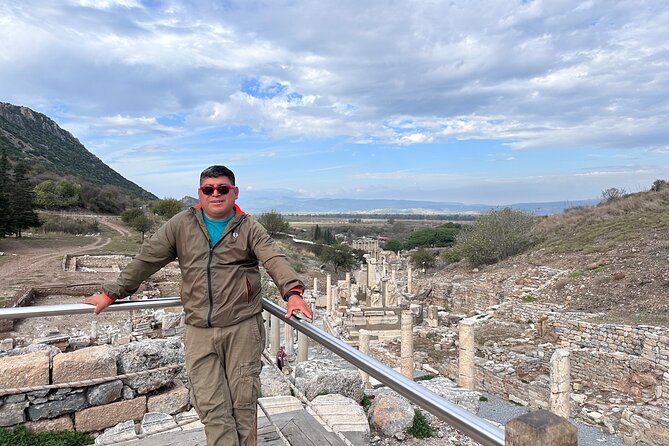 Time Travel in Ephesus: Affordable and Spectacular Experience - Historical Insights and Photo Opportunities