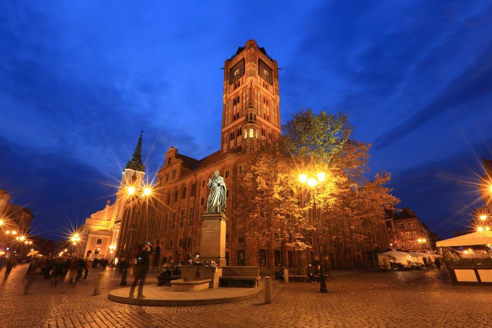 Torun Copernicus Trail and Old Town Private Walking Tour - Booking Information