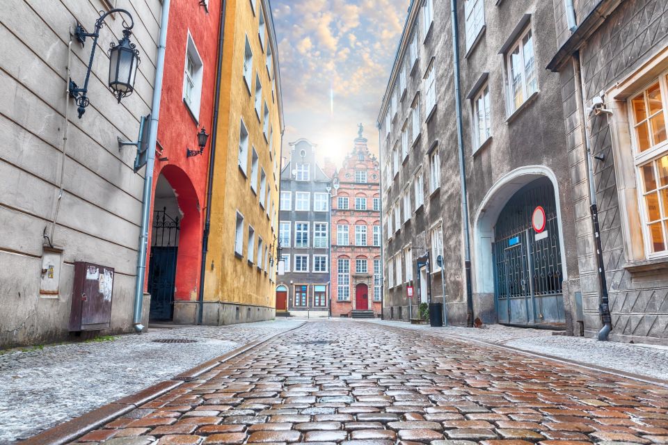 Town Hall and Gdansk Old Town Private Tour With Tickets - Important Tour Information