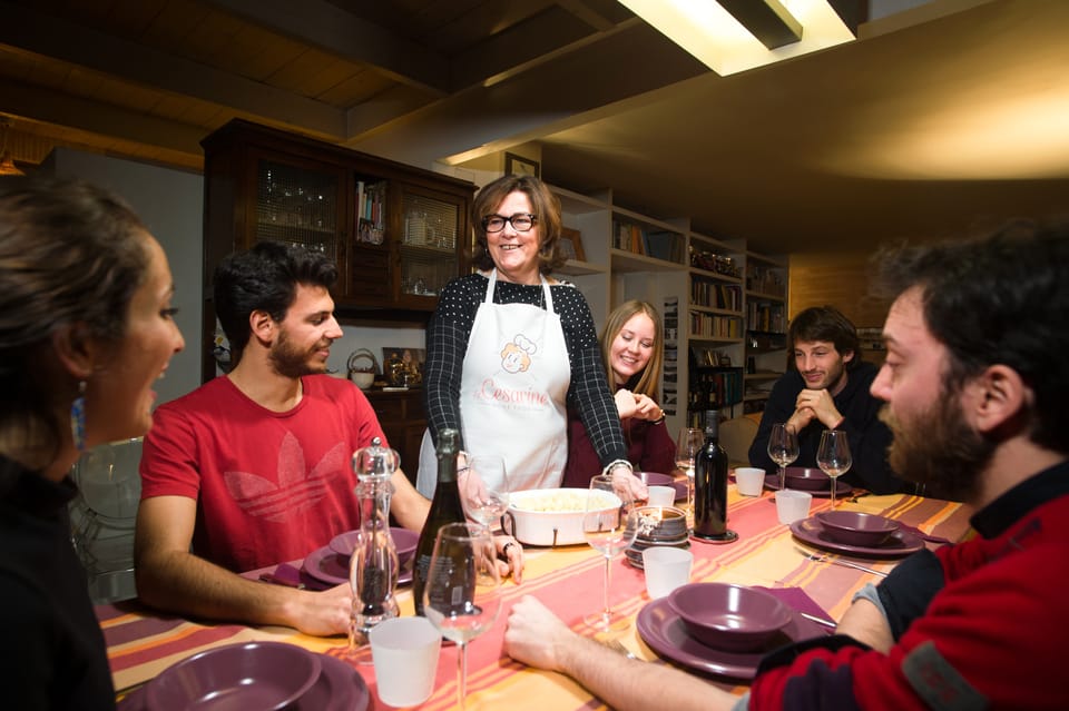 Trento: Market & Private Cooking Class at a Locals Home - Important Meeting Details