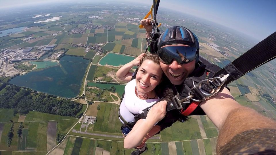 Trieben: Tandem Skydive Experience Over the Austrian Alps - Experience Inclusions