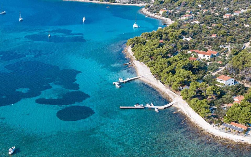 Trogir: Private Speedboat Tour to Blue Lagoon and 3 Islands - Meeting Point