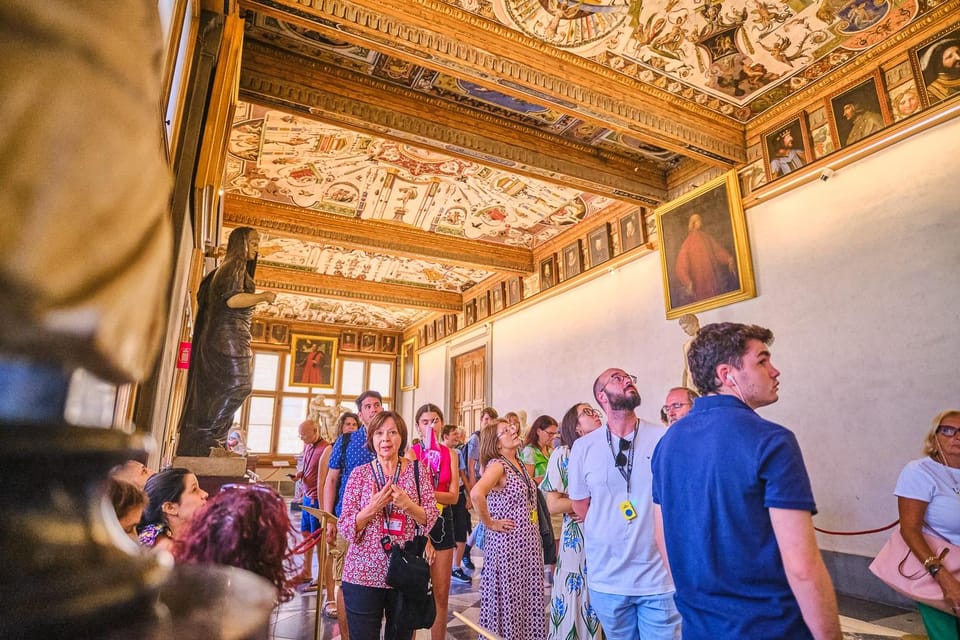 Uffizi Gallery Private Tour With Skip the Line Tickets - Accessibility and Special Needs