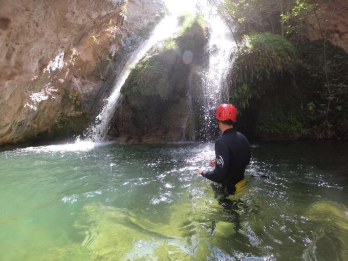 Valencia: Canyoning Half-Day Adventure Tour - Meeting Point and Transfers