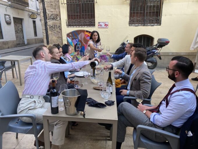 Valencia: Wine Tasting and Tapas Experience - Pickup and Drop-off Convenience