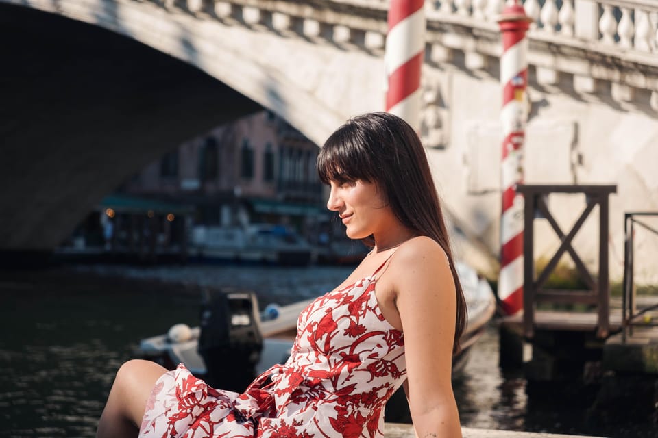 Venice: Private Professional Photoshoot - Rialto Bridge - Customer Experiences