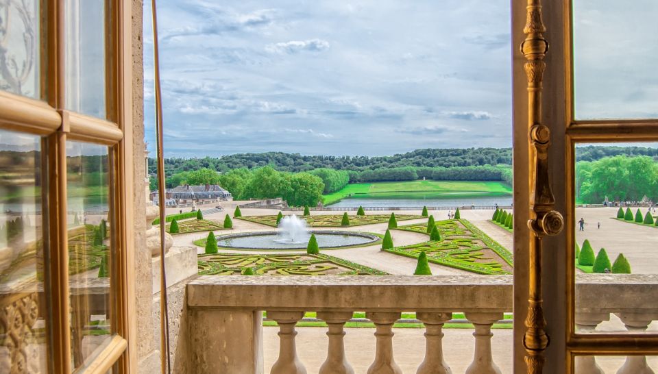 Versailles: Private Half-Day Guided Tour From Paris - Booking and Cancellation Policy