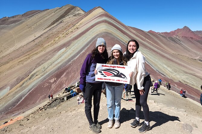 Vinincunca Rainbow Mountain Tour and Optional Visit to Red Valley. - Important Health and Safety Information